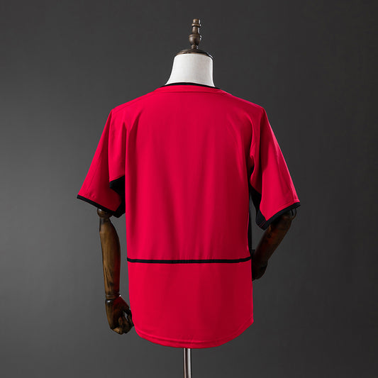 Manchester United 02/04 Home Retro Jersey – Ferguson Era Consistency