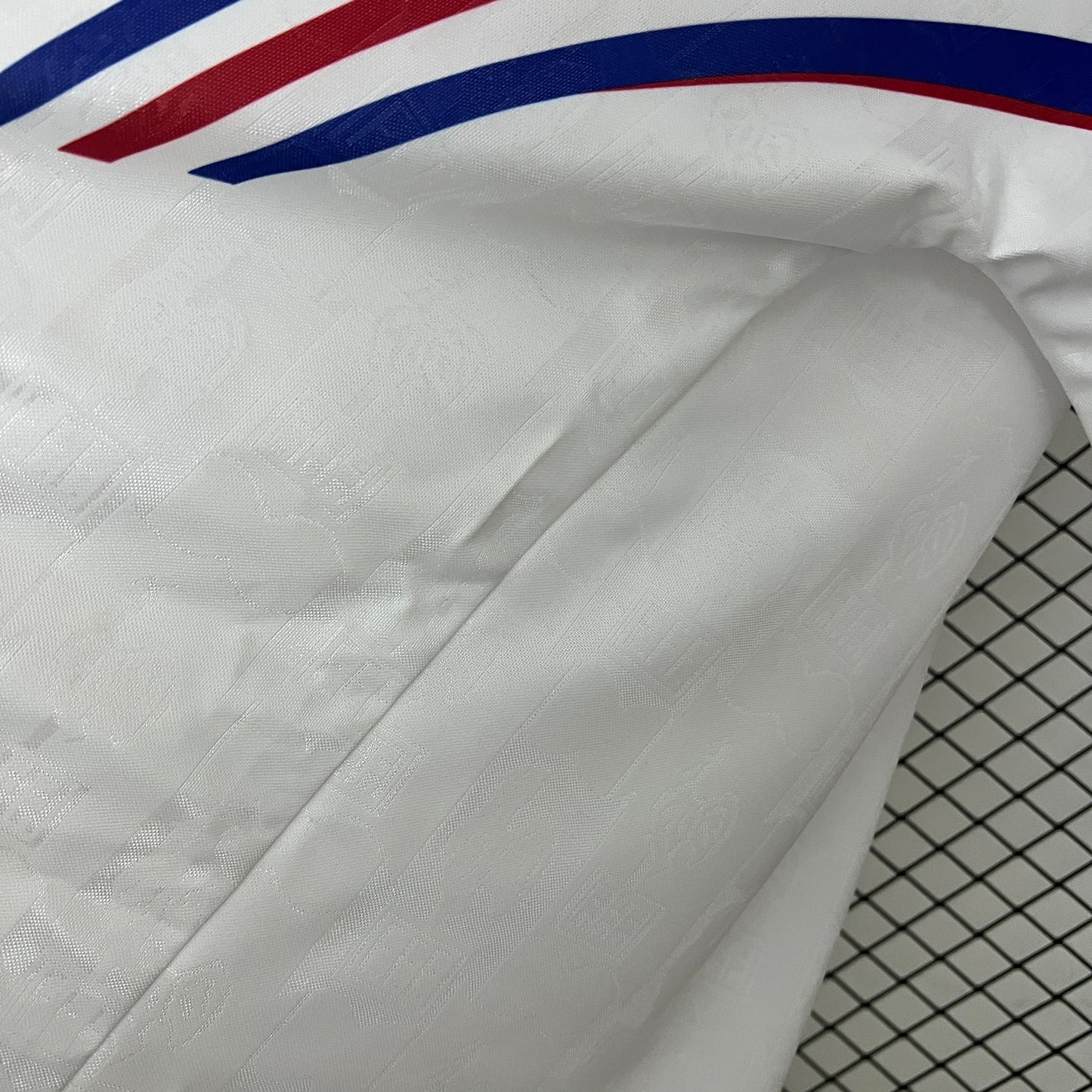 France 1994 Away Retro Jersey – Iconic Pattern Design
