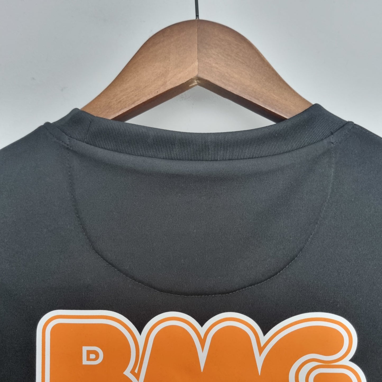 Santos FC 2013 Away Retro Jersey – Brazilian Flair & Modern Identity