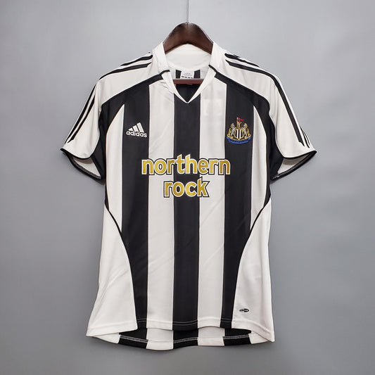 Newcastle United 05/06 Home Retro Jersey – St James’ Park Identity
