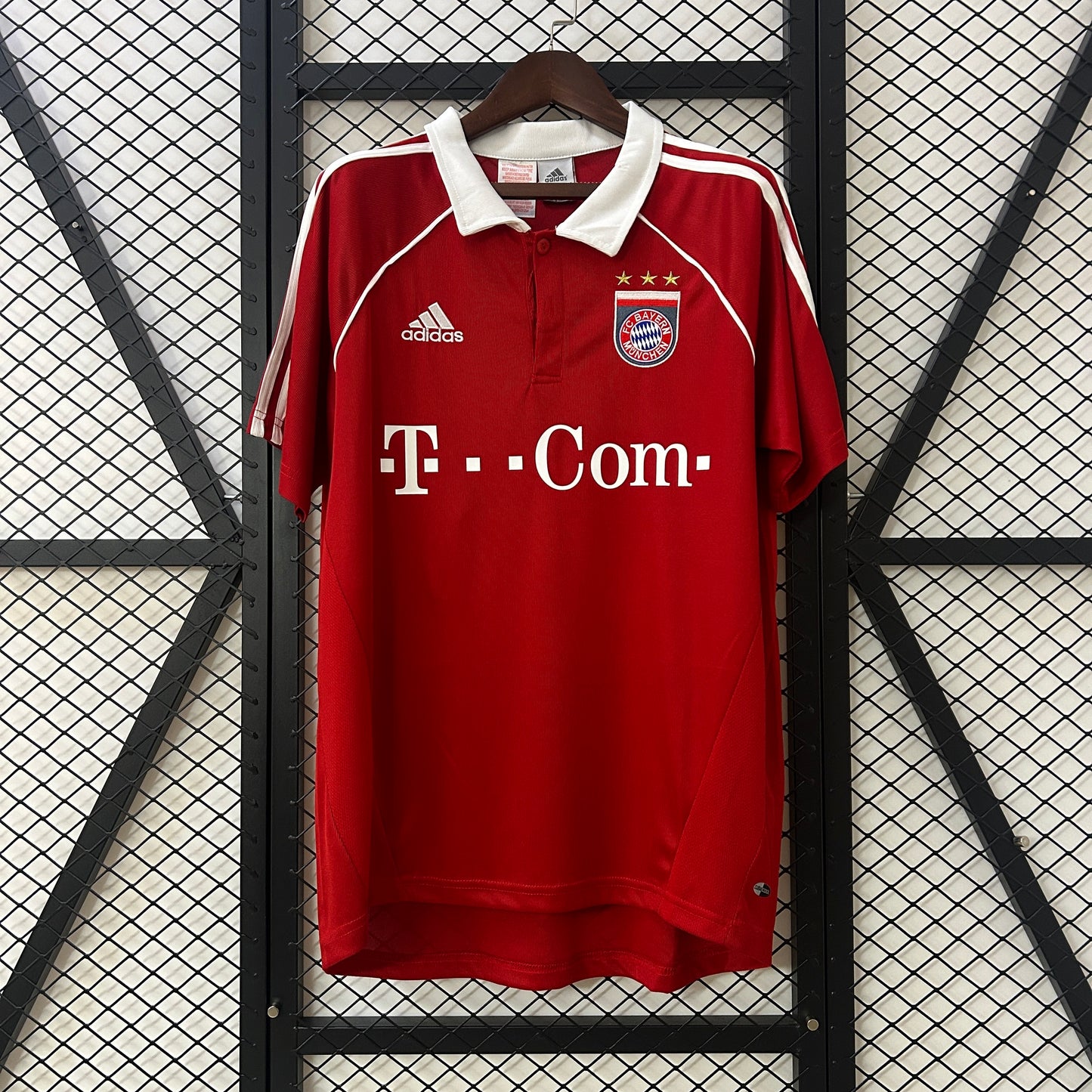Bayern Munich 05/06 Home Retro Jersey – Domestic Dominance