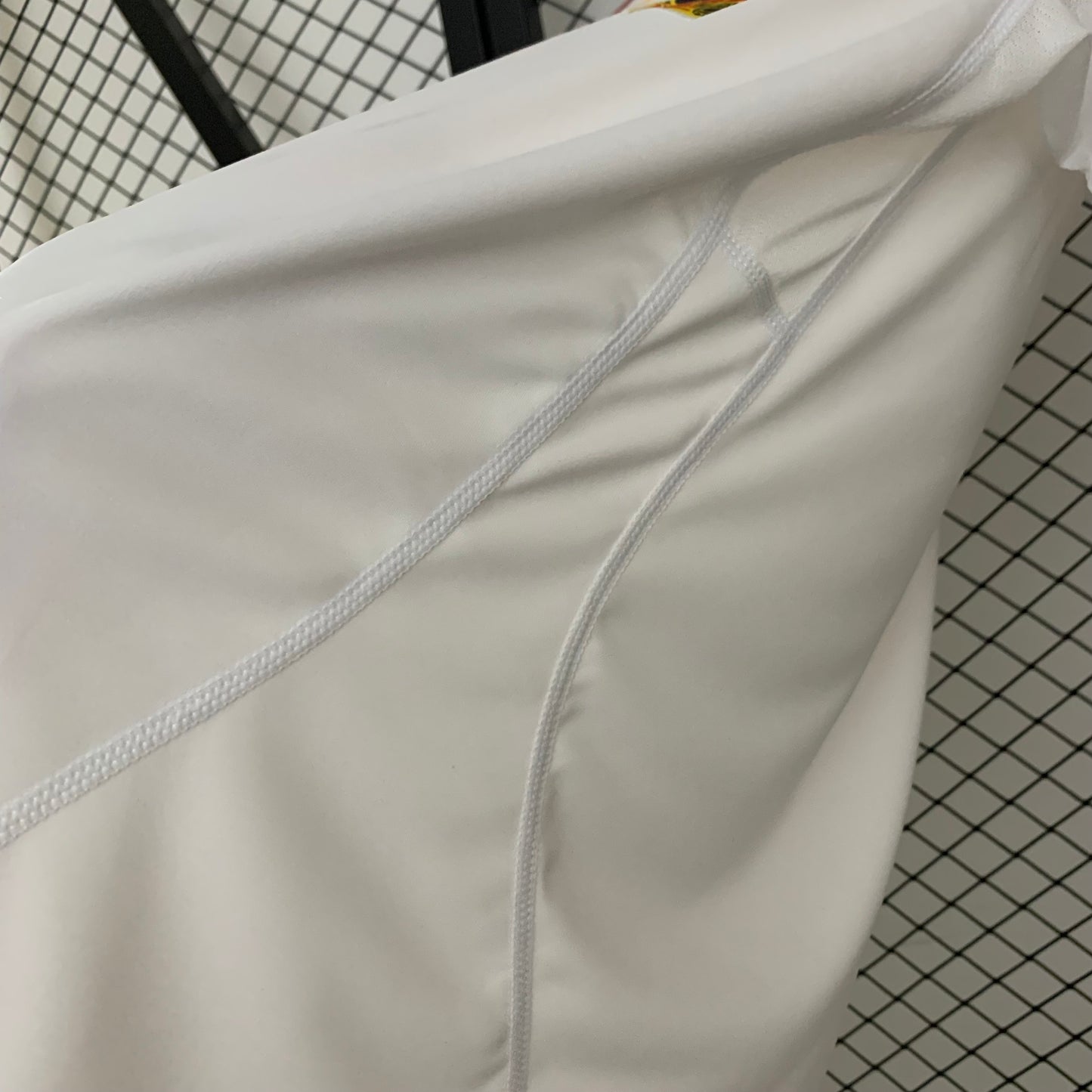 Spain 1996 Away Retro Jersey – Classic 90s Elegance