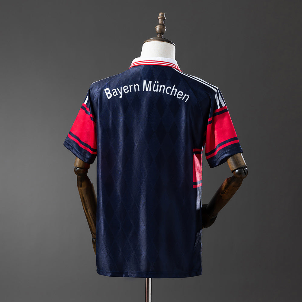 Bayern Munich 97/98 Away Retro Jersey – Classic 90s Design