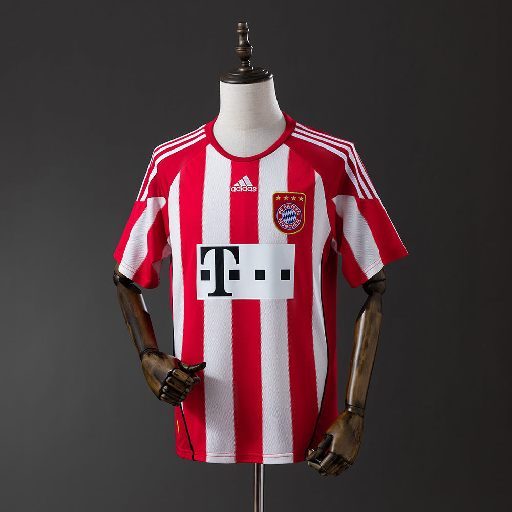 Bayern Munich 10/11 Home Retro Jersey – European Finalists