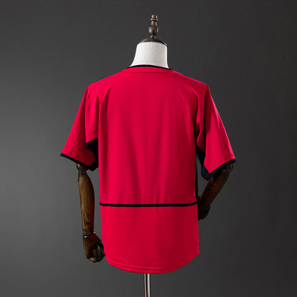 Manchester United 02/04 Home Retro Jersey – Ferguson Era Consistency