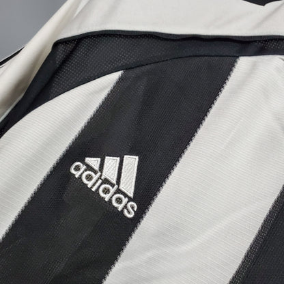 Newcastle United 05/06 Home Retro Jersey – St James’ Park Identity