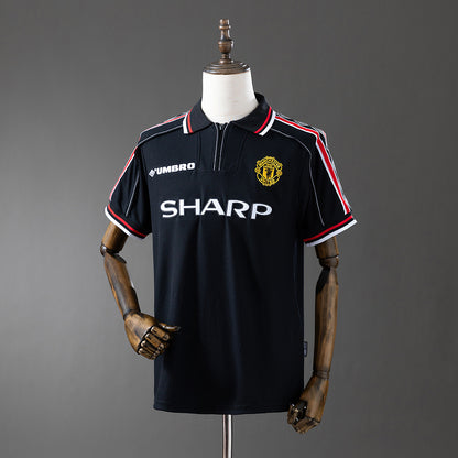 Manchester United 98/99 Black Edition Retro Jersey – Treble Winning Legacy